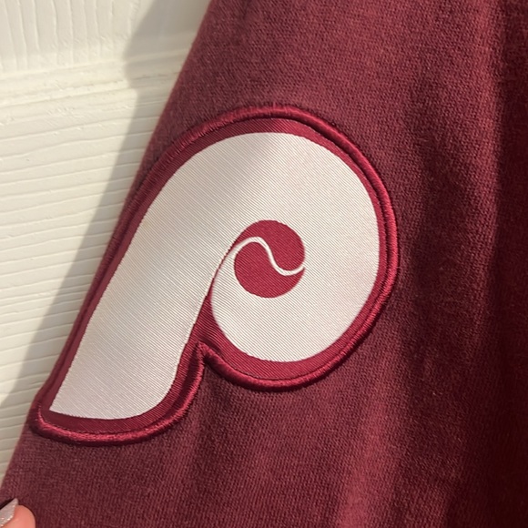 Gently loved Phillies hoodie - Picture 6 of 7